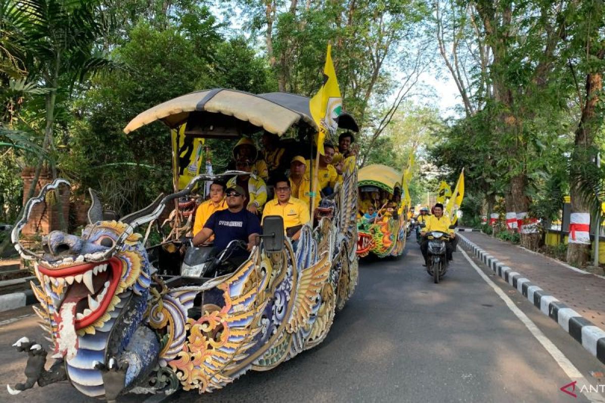 KPU Sidoarjo terima pendaftaran pilkada Subandi-Mimik