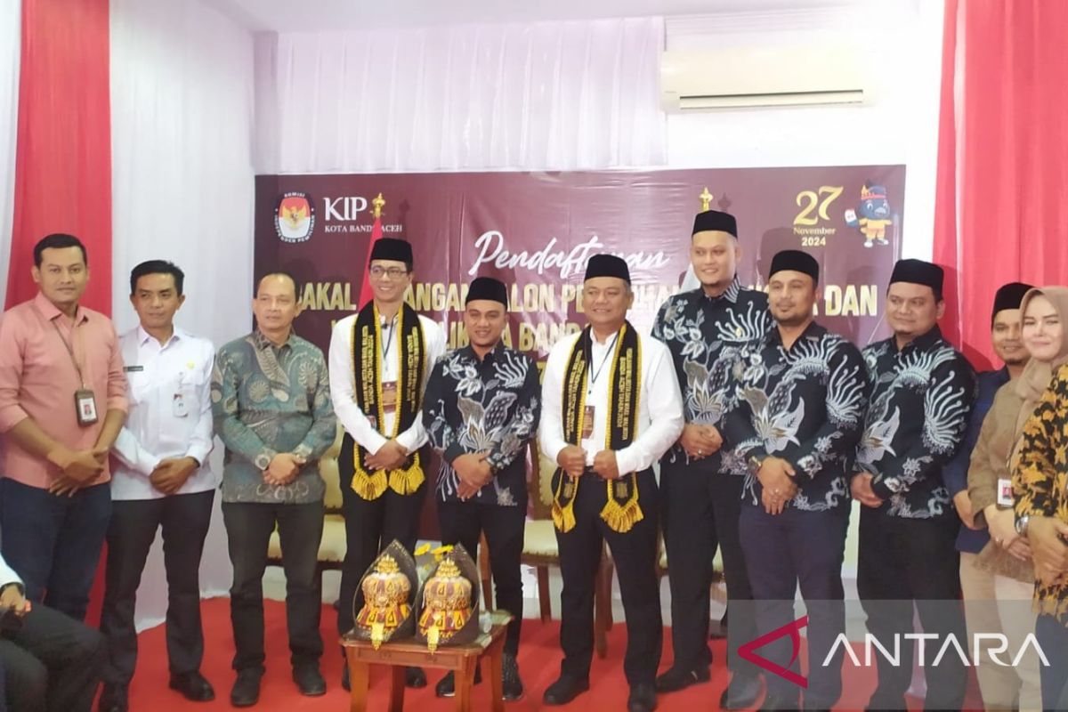 Irwan-Amal resmi daftar calon Wali Kota Banda Aceh, tawarkan perubahan