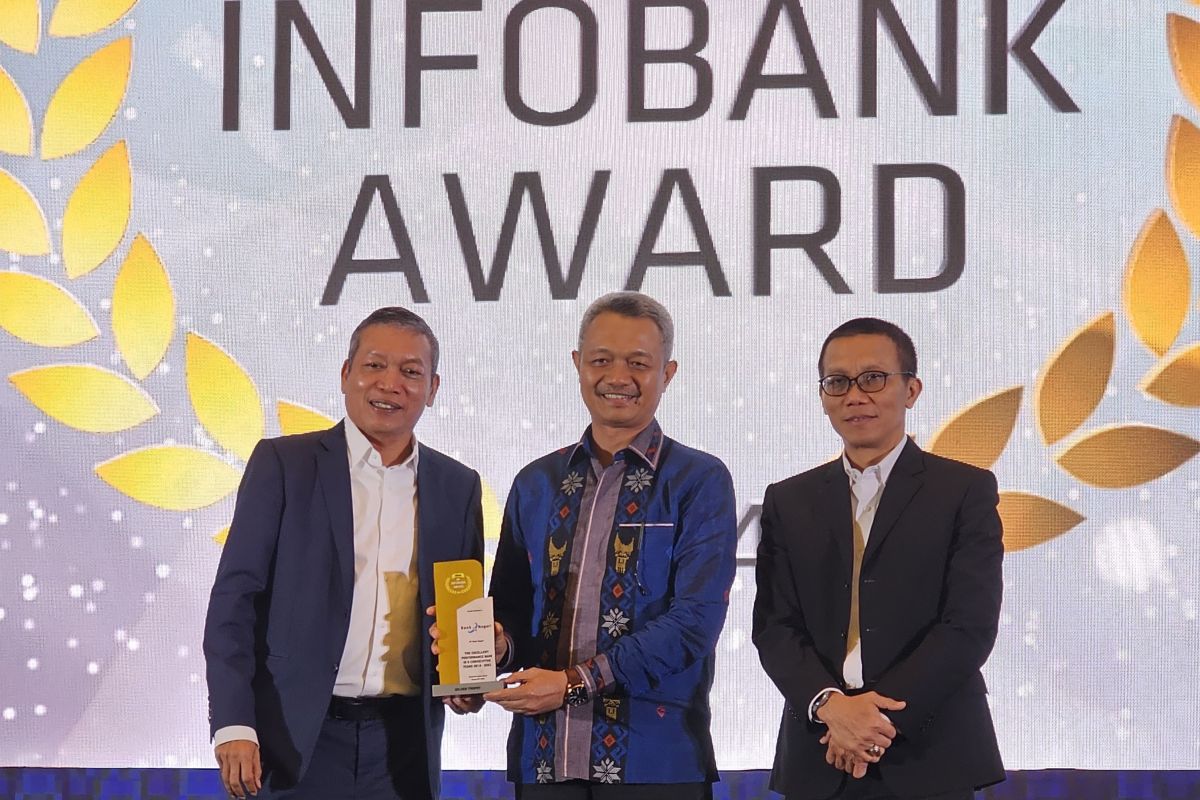 Bank Nagari raih "The Excellent Performance Bank InfoBank Award"