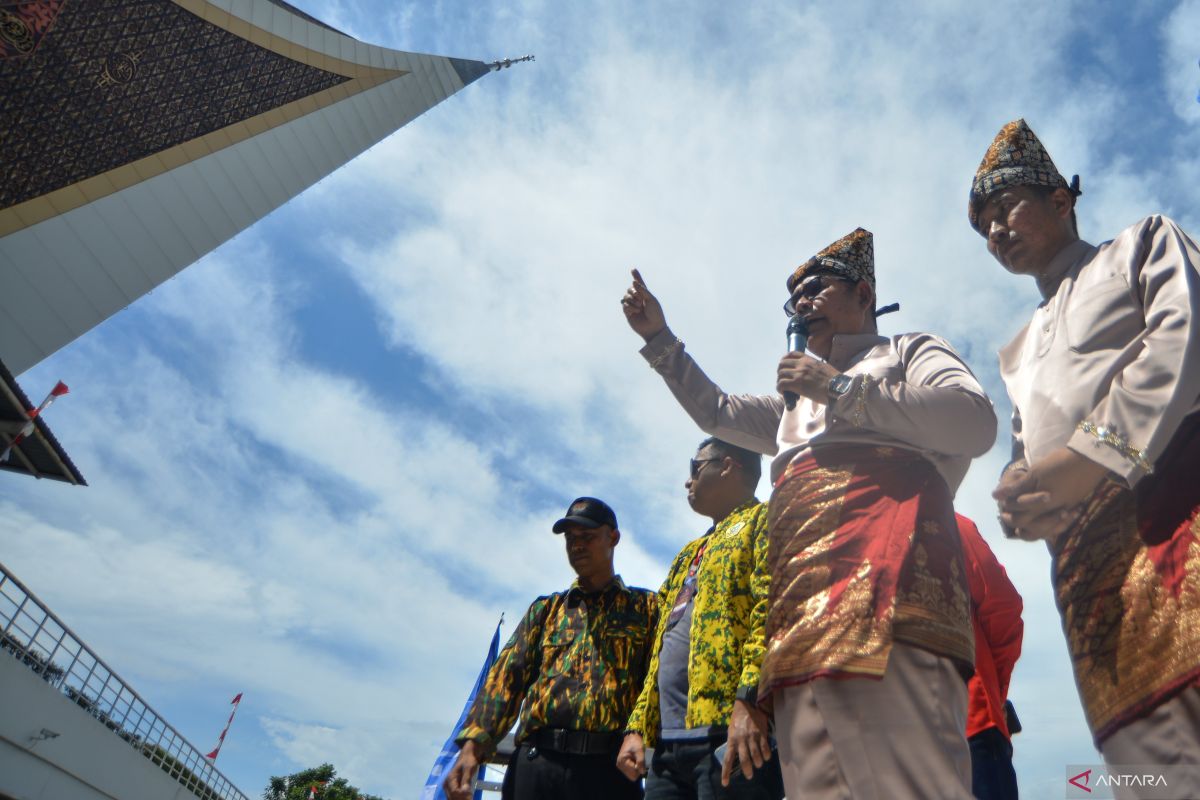 Profil Ekos Albar, calon wakil gubernur Pilkada Sumatera Barat 2024