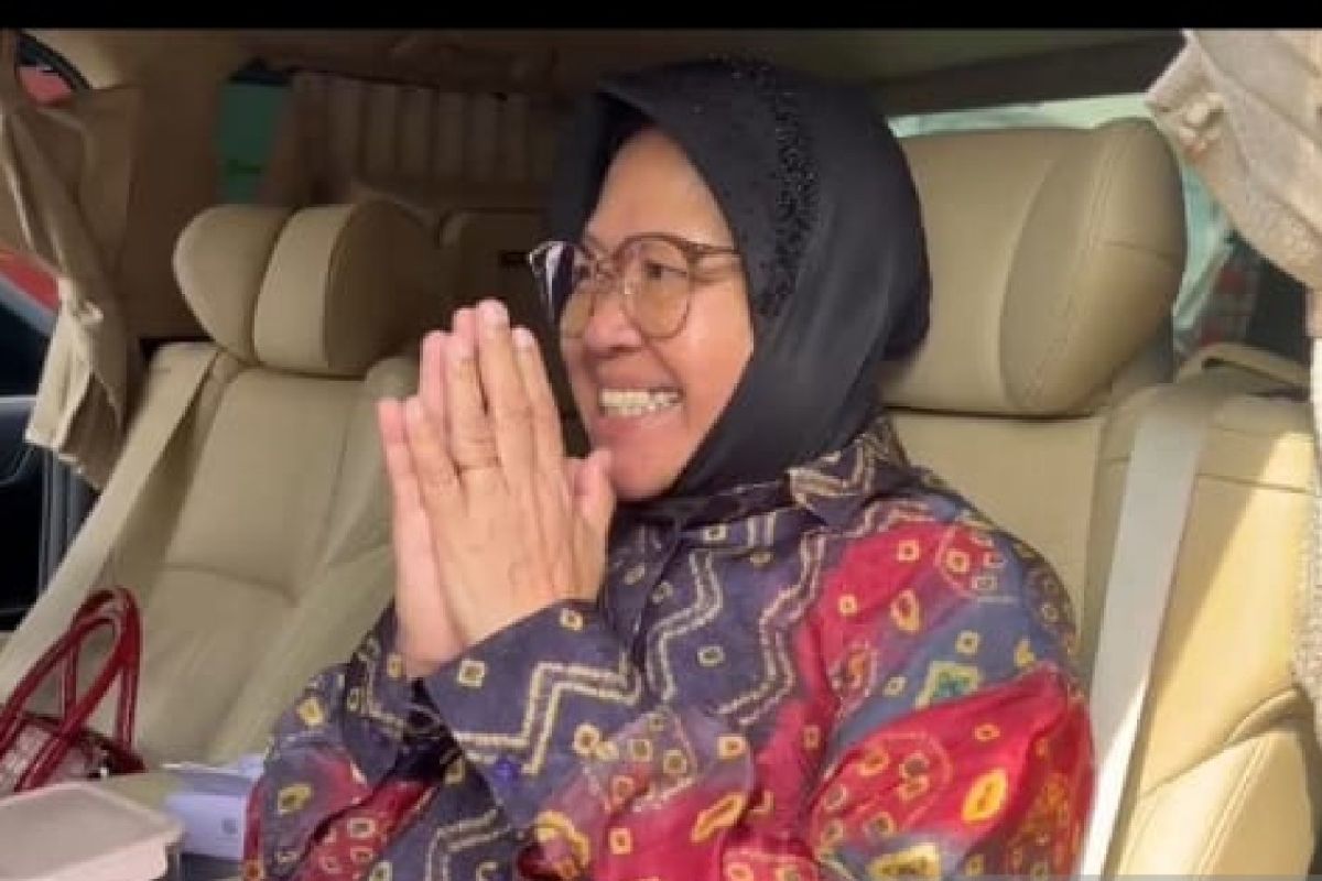 Presiden terima Mensos Risma usai daftar ke KPU Jatim