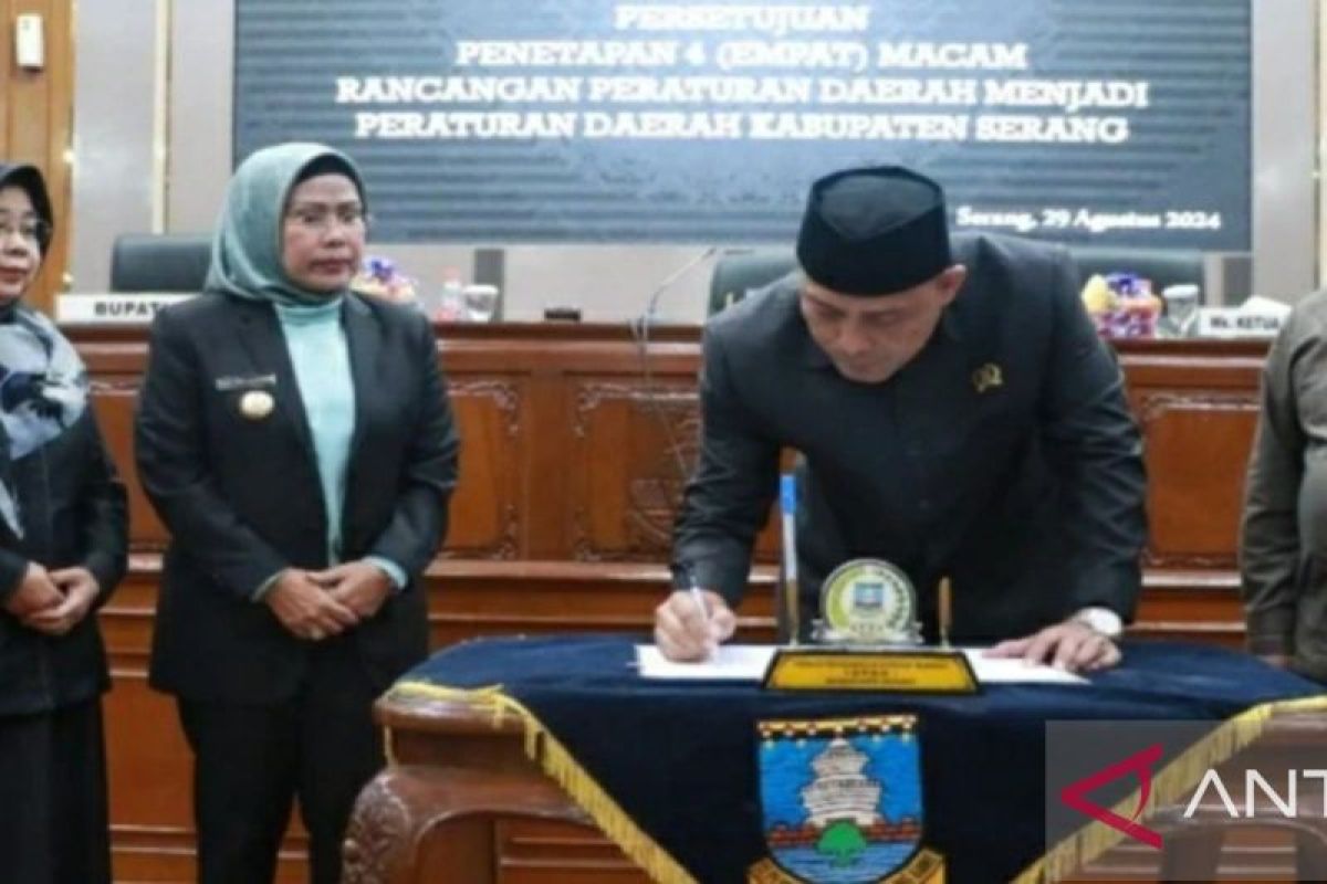 DPRD Kabupaten Serang tetapkan empat raperda jadi perda