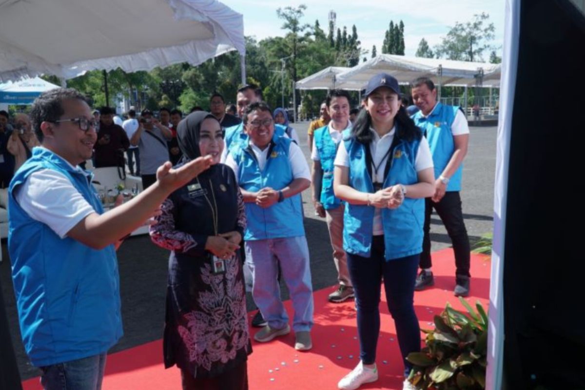 PLN Banjarbaru meluncurkan "Bung Tara Station" pertama di Indonesia