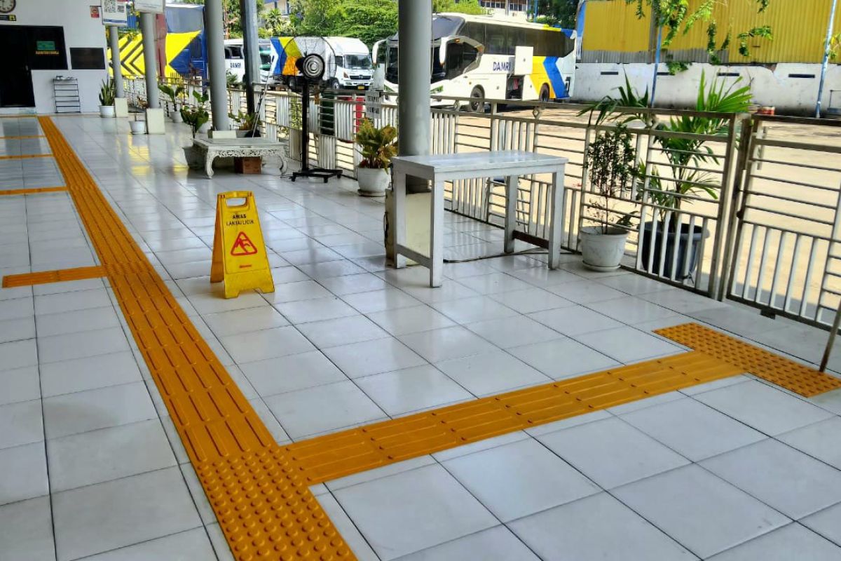 DAMRI Kini Hadirkan Sarpras Penyandang Disabilitas di Pool DAMRI Kemayoran