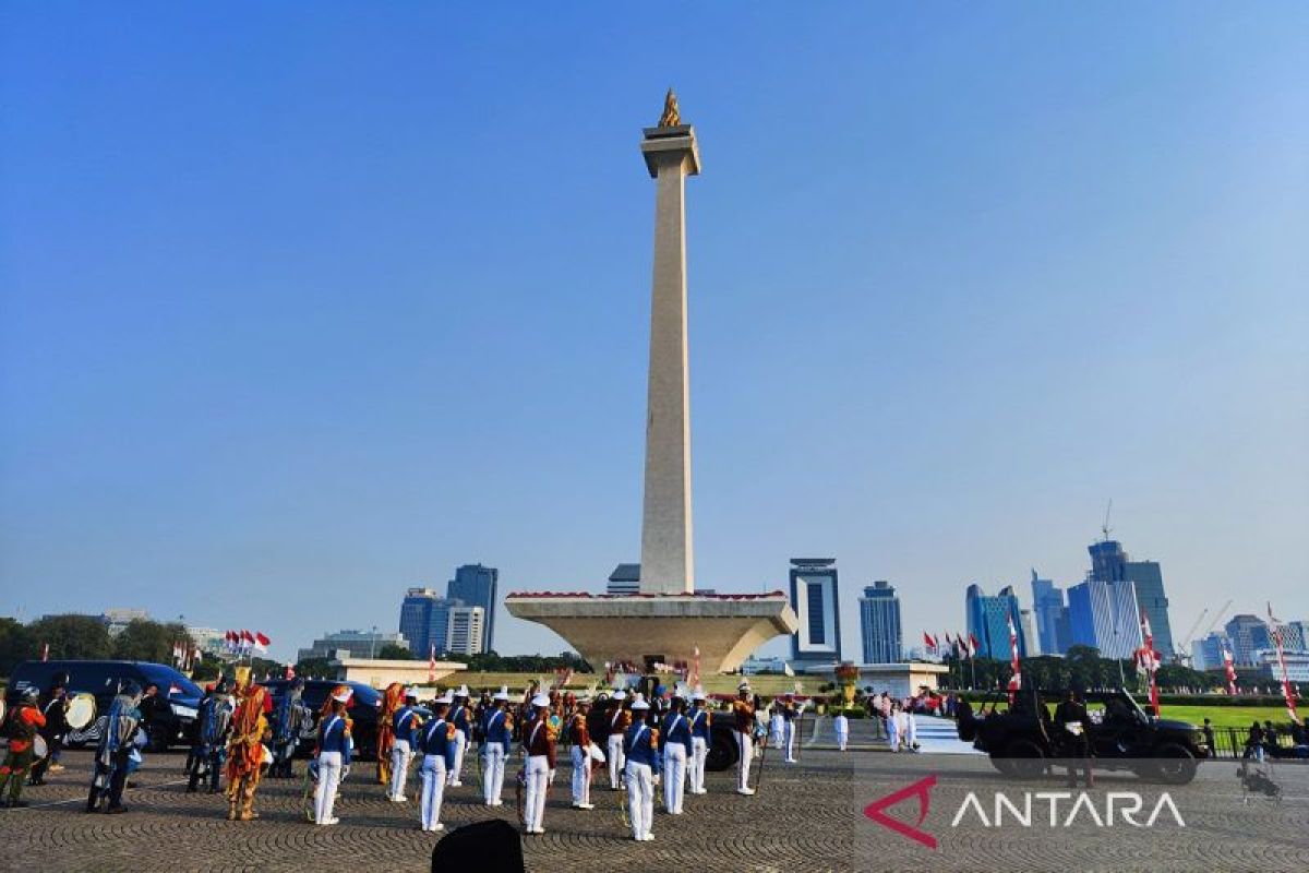 Bendera pusaka dan naskah Proklamasi disimpan kembali di Monas