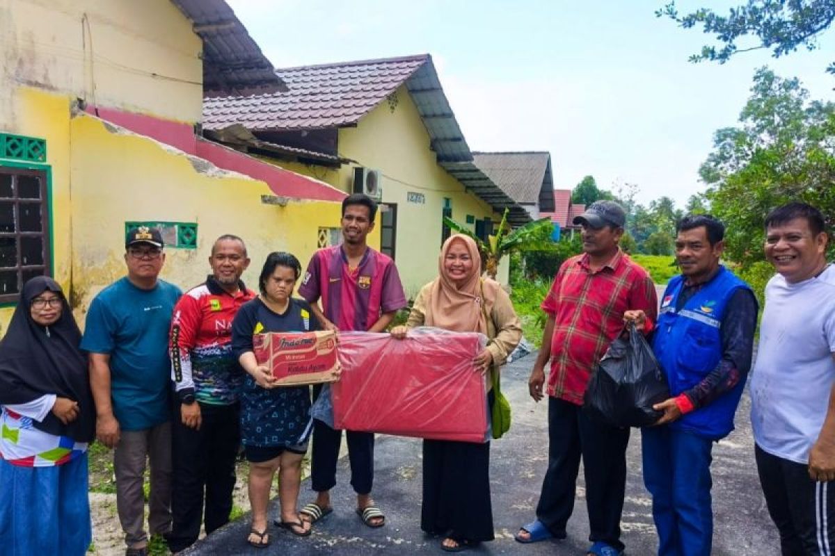 Pemkab Natuna salurkan bantuan untuk korban bencana angin kencang