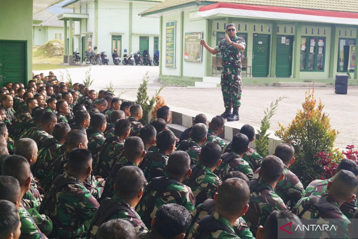 Prajurit TNI dilatih penanggulangan bencana erupsi gunung di Bener Meriah