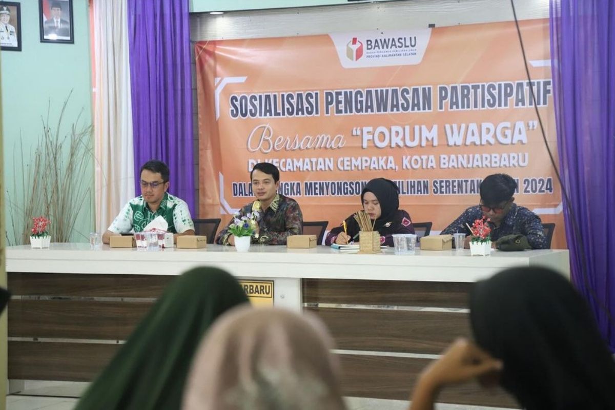 Bawaslu Kalsel bentuk kampung antipolitik uang 