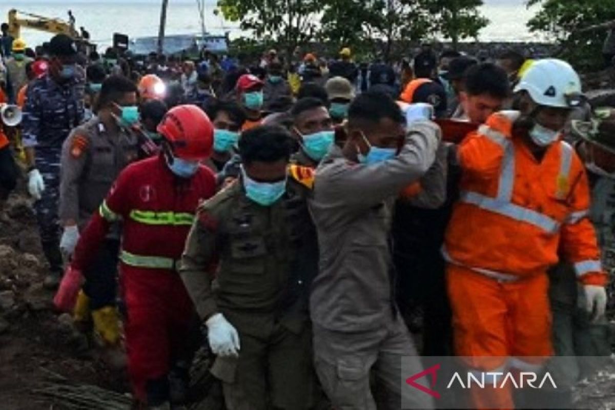 Tim SAR berhasil temukan satu korban banjir Ternate