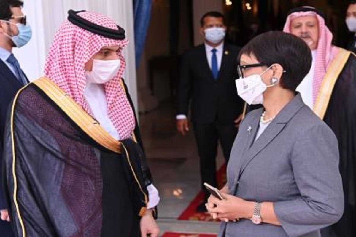 Menlu Saudi lakukan upaya diplomatik untuk hentikan tindakan kekerasan di Gaza