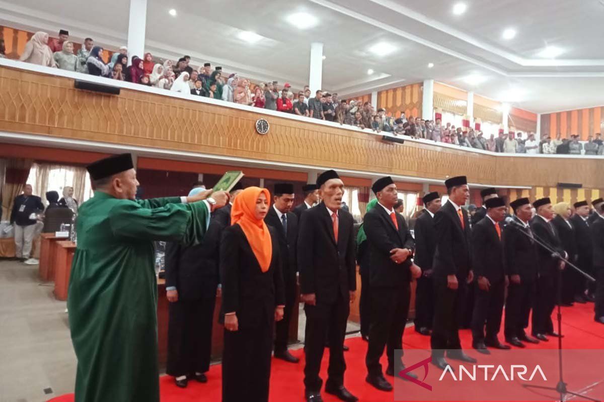 Politisi PNA jabat Ketua Sementara DPRK Aceh Selatan