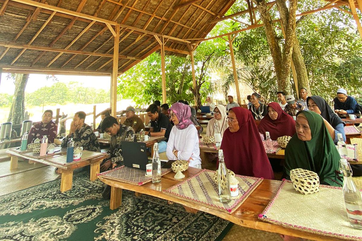 Unja inventarisir budaya di Desa Danau Lamo Candi Muaro Jambi