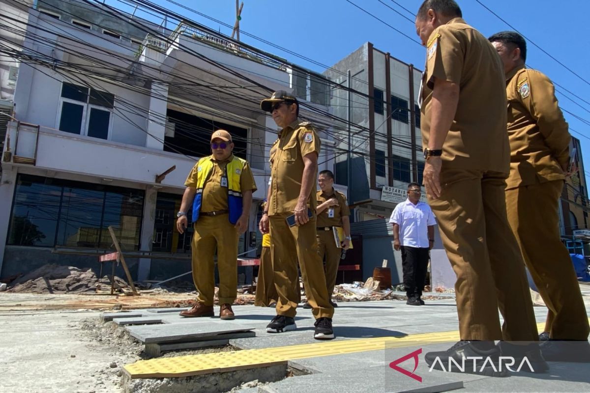 Wali Kota Balikpapan tergetkan pekerjaan pedestrian rampung akhir tahun