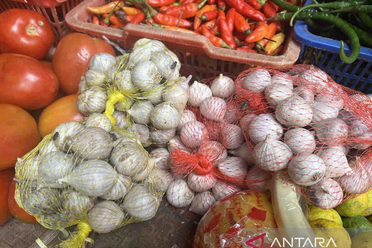 Harga pangan Selasa naik tipis: Bawang putih jadi Rp40.310 per kg