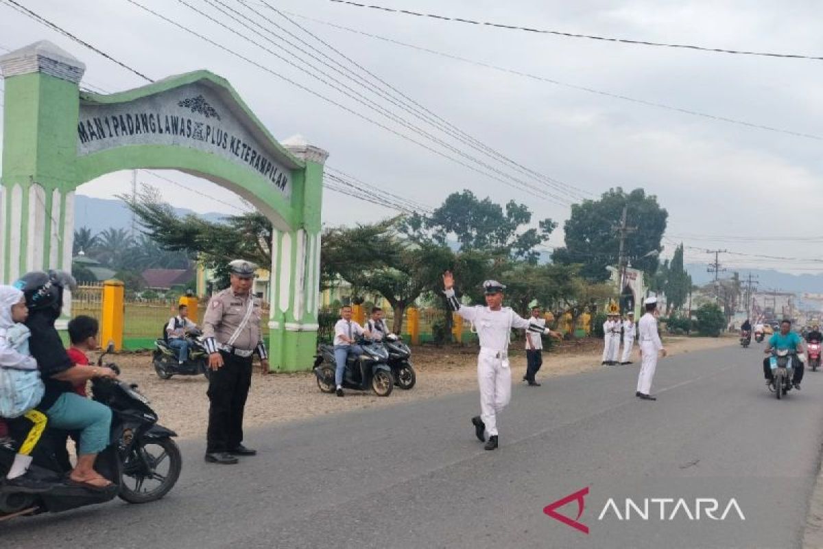 Satlantas Polres Palas libatkan siswa atur arus lalu lintas