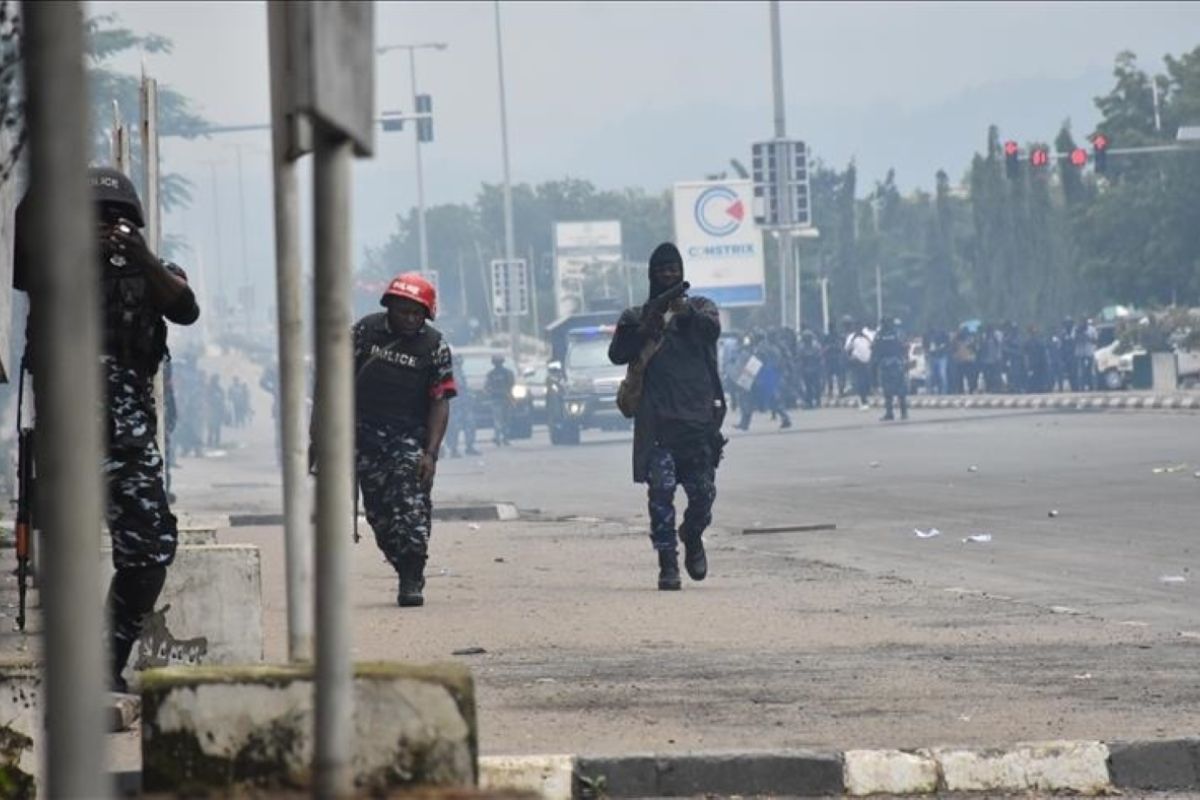 Nigeria tuntut 10 pengunjuk rasa dengan tuduhan pengkhianatan