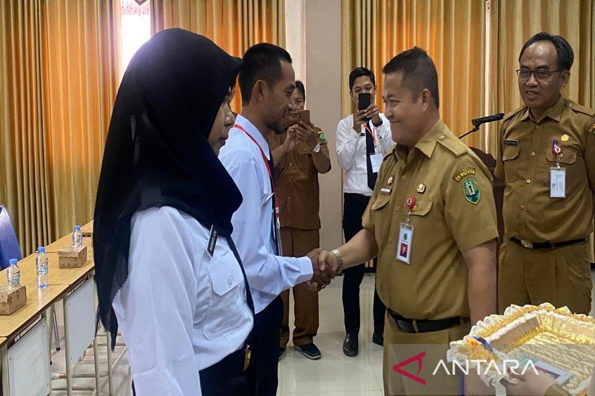 Buka Orientasi PPPK, Sekda HSU Harapkan Peningkatan Wawasan Pelaksanaan Tugas dan Fungsi