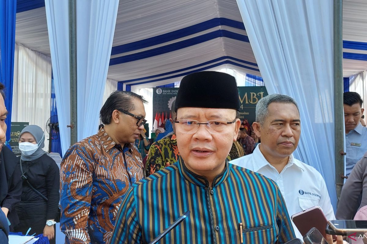 Gubernur Bengkulu minta Satlinmas jaga netralitas dalam Pilkada Serentak 2024