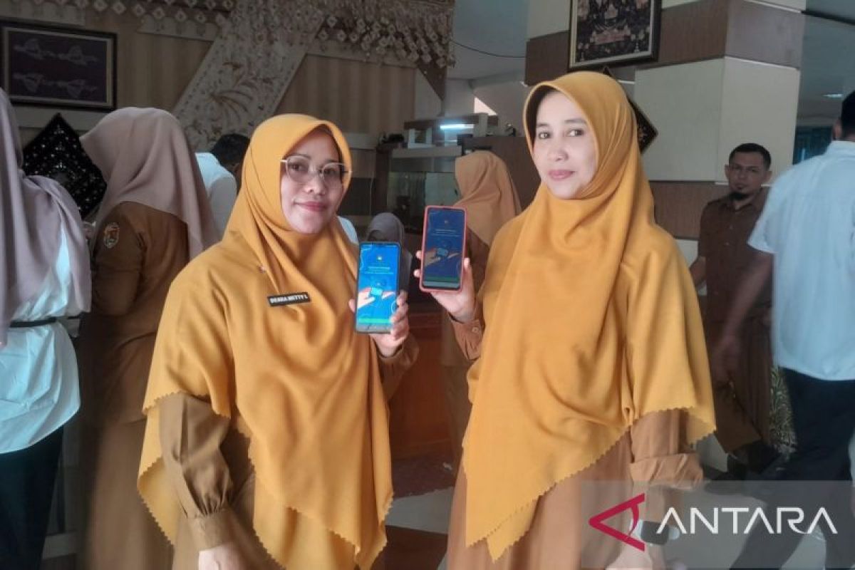 Disdukcapil Solok tingkatkan capaian identitas kependudukan digital