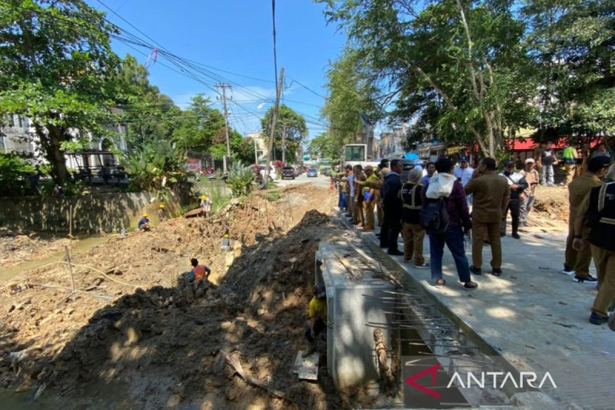 Balikpapan tangani banjir lewat pembuatan saluran sekunder bertahap