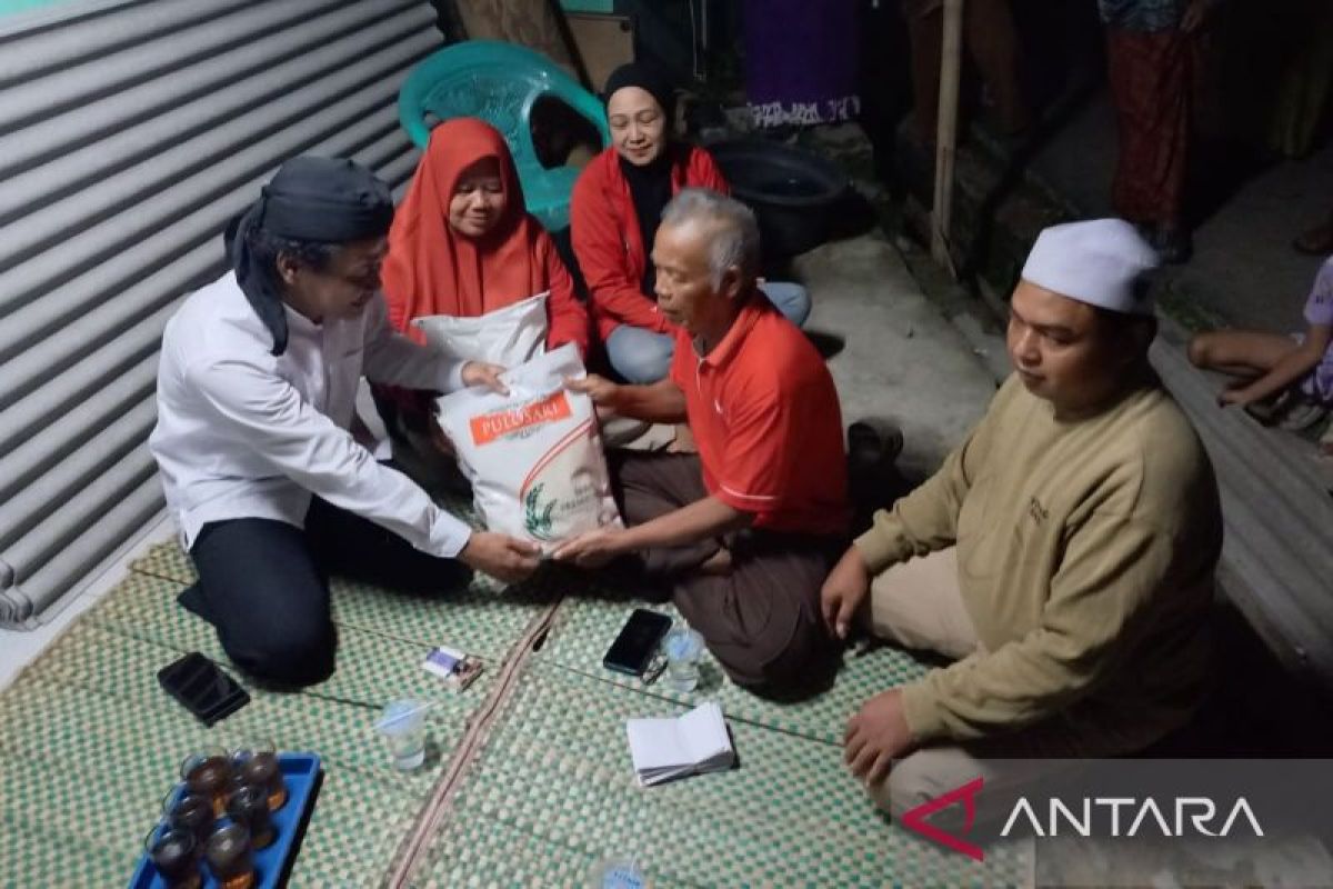 Bacawabup Bogor Kang Mus beri bantuan korban bencana puting beliung