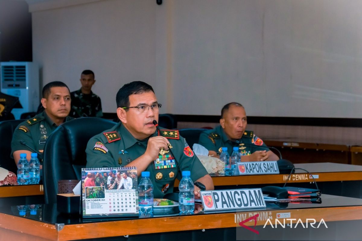 Pangdam Pattimura tegaskan anggota jangan komentar terkait pilkada di medsos