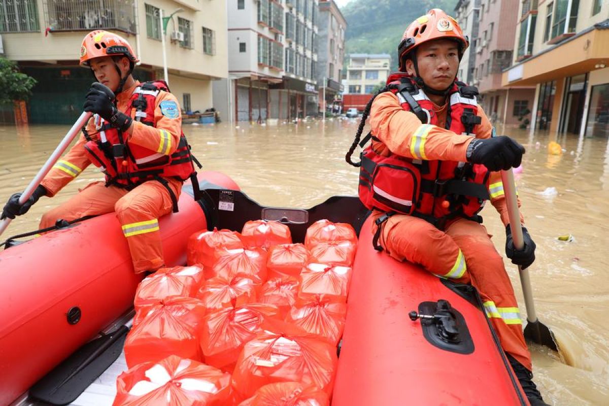 China aktifkan respons darurat untuk banjir di Guangdong & Hainan