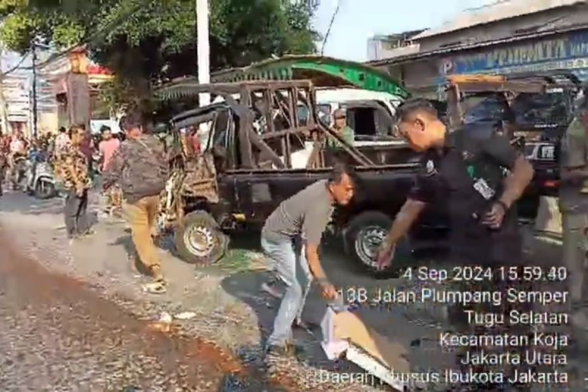 Kecelakaan beruntun libatkan sejumlah kendaraan di Jakarta Utara