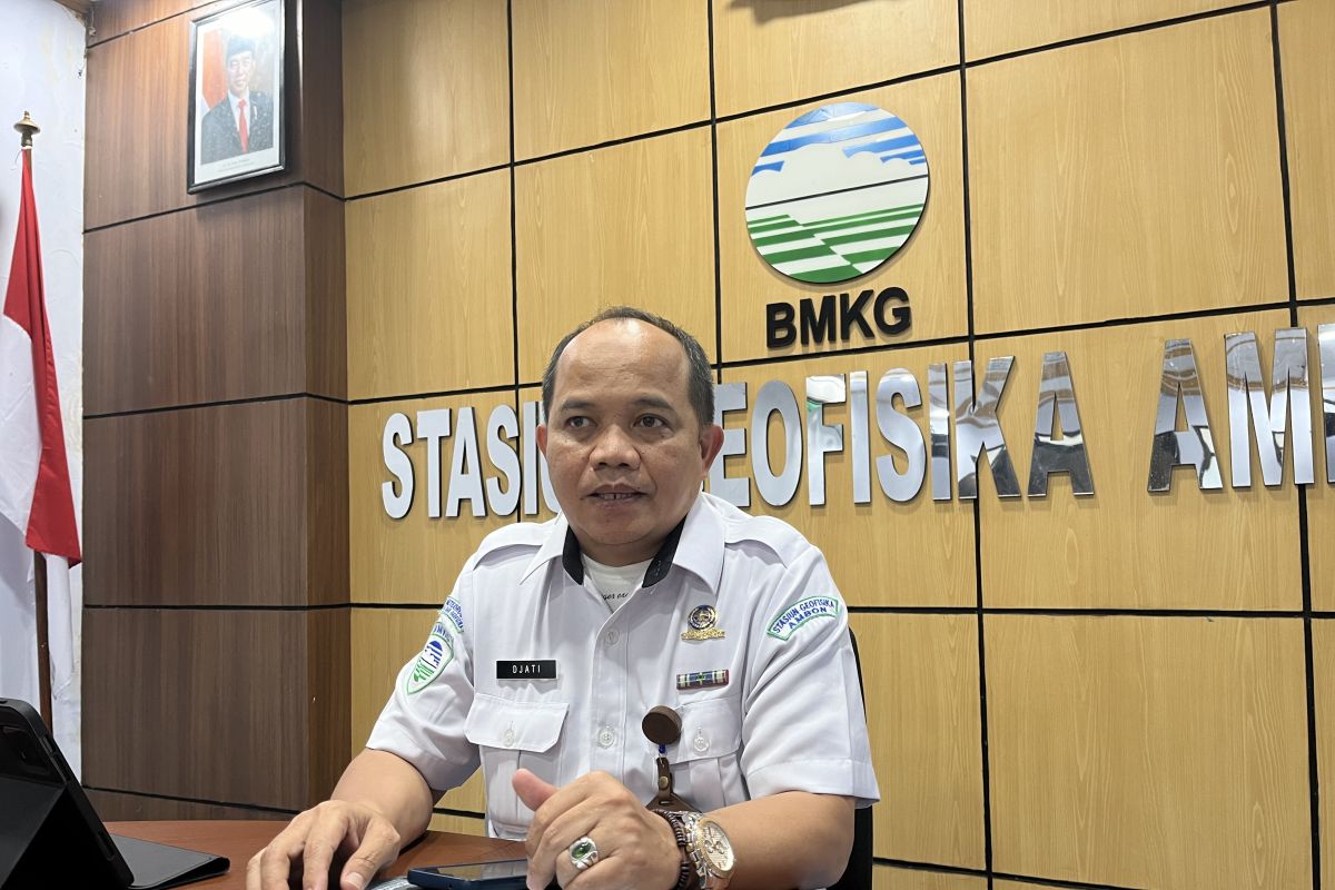 Bangun shelter, BMKG Ambon tambah alat sensor catat gempa di Pulau Wetar kabupaten MBD