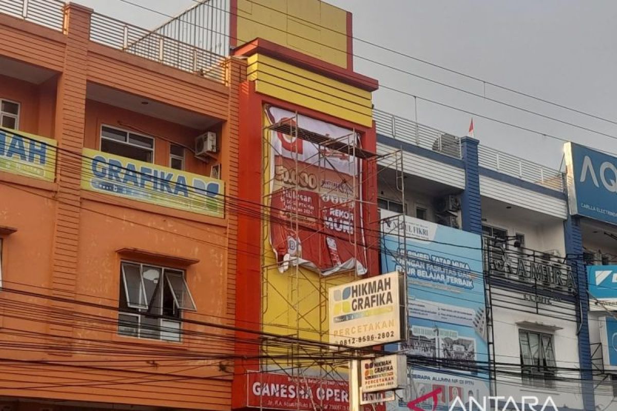 Polisi selidiki kasus kecelakaan kerja yang menimpa pemasang banner