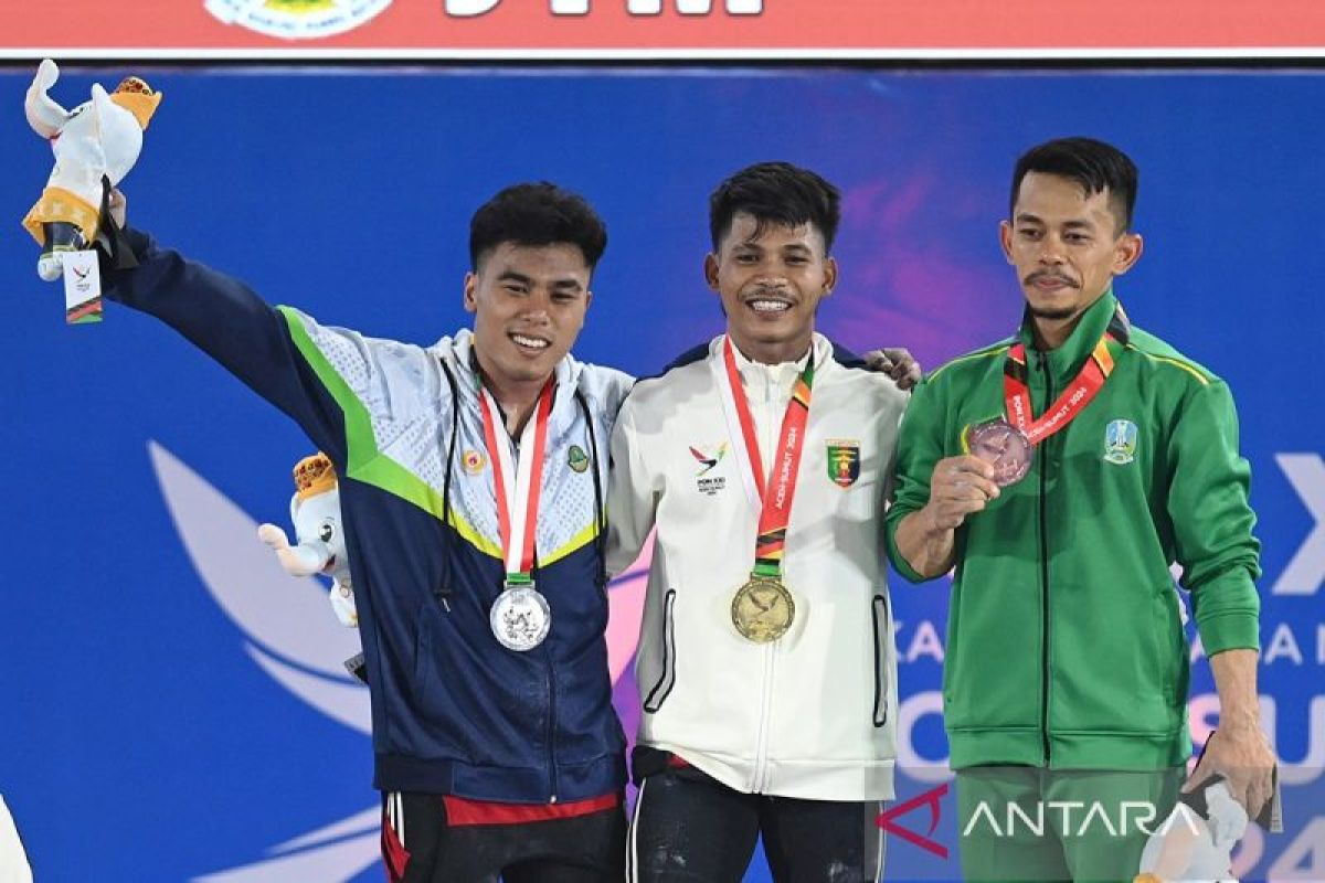 Muhammad Husni menangi medali emas angkat besi kelas 55kg putra