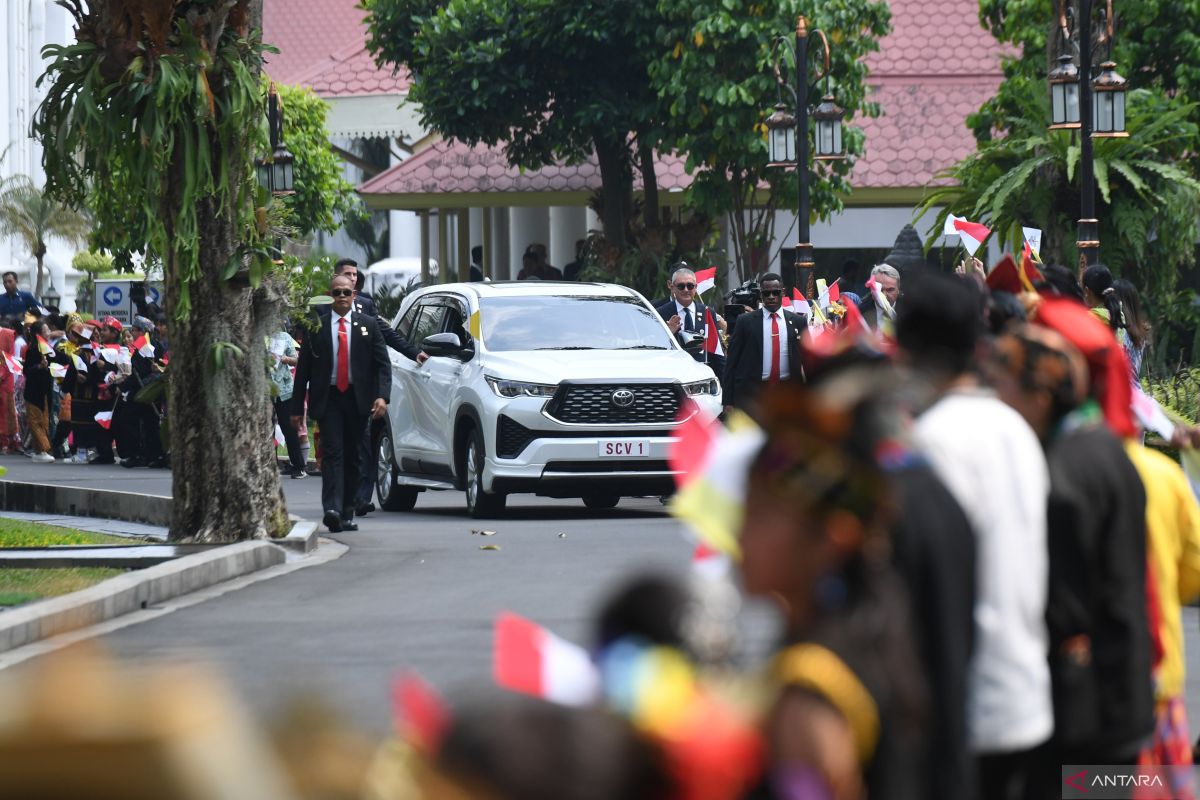 Presiden gunakan mobil Toyota Innova Zenix seperti Paus Fransiskus