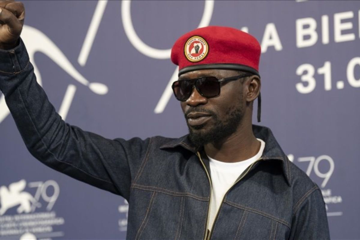 Pemimpin oposisi Uganda Bobi Wine ditembak, dan terluka