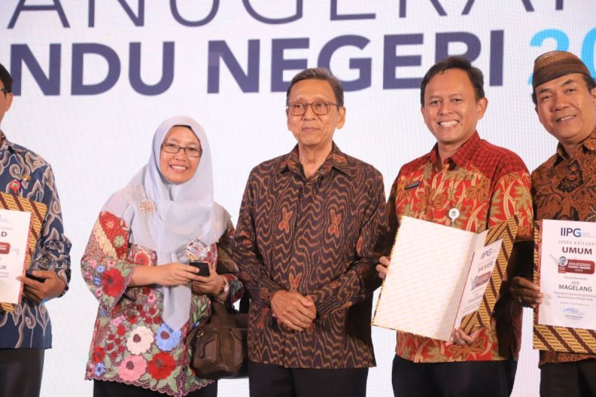 Pemkot Tangerang raih penghargaan terkait implementasi smart city