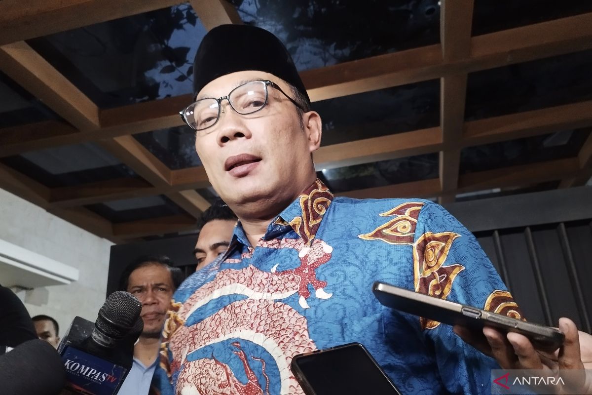 Ridwan Kamil kunjungi Jusuf Kalla ke kediamannya