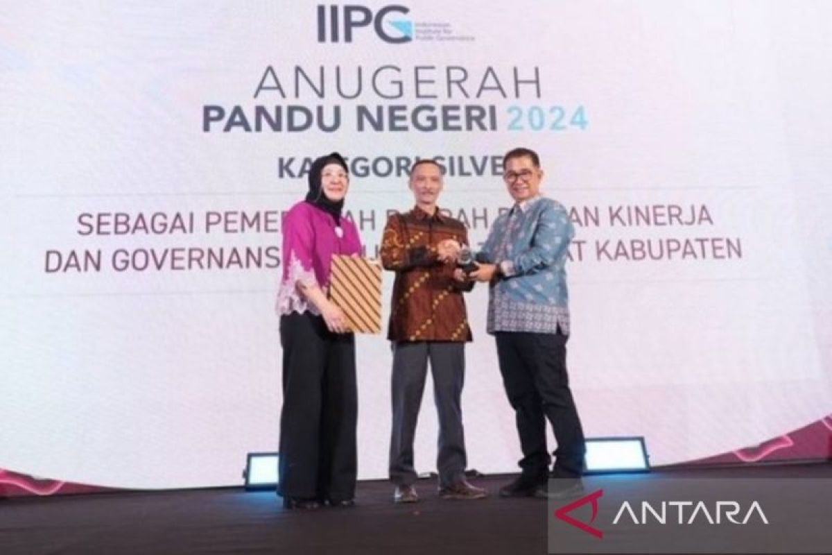 Pemprov Kaltim raih  Anugrah Pandu Negeri 2024