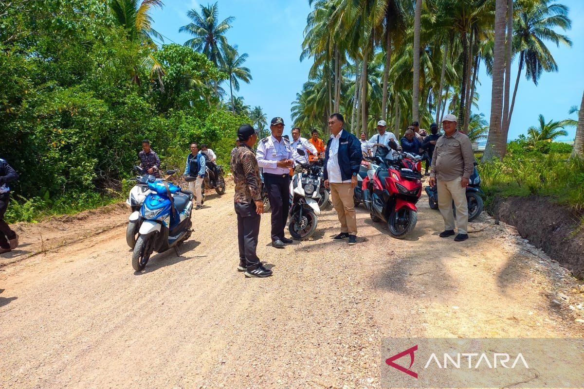 Pemkab Natuna Kepri bangun jalan 1,2 kilometer di Pulau Laut dengan DAK