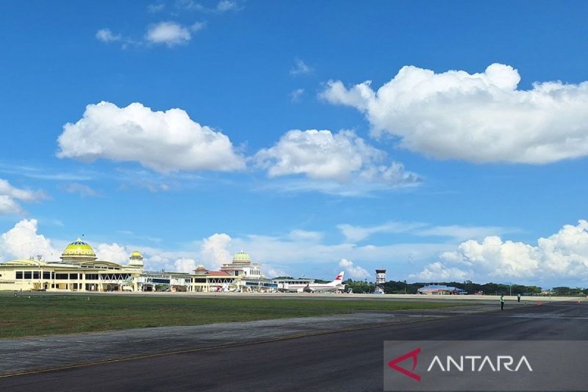 Pesawat tujuan Aceh mendarat di Kualanamu akibat gangguan listrik