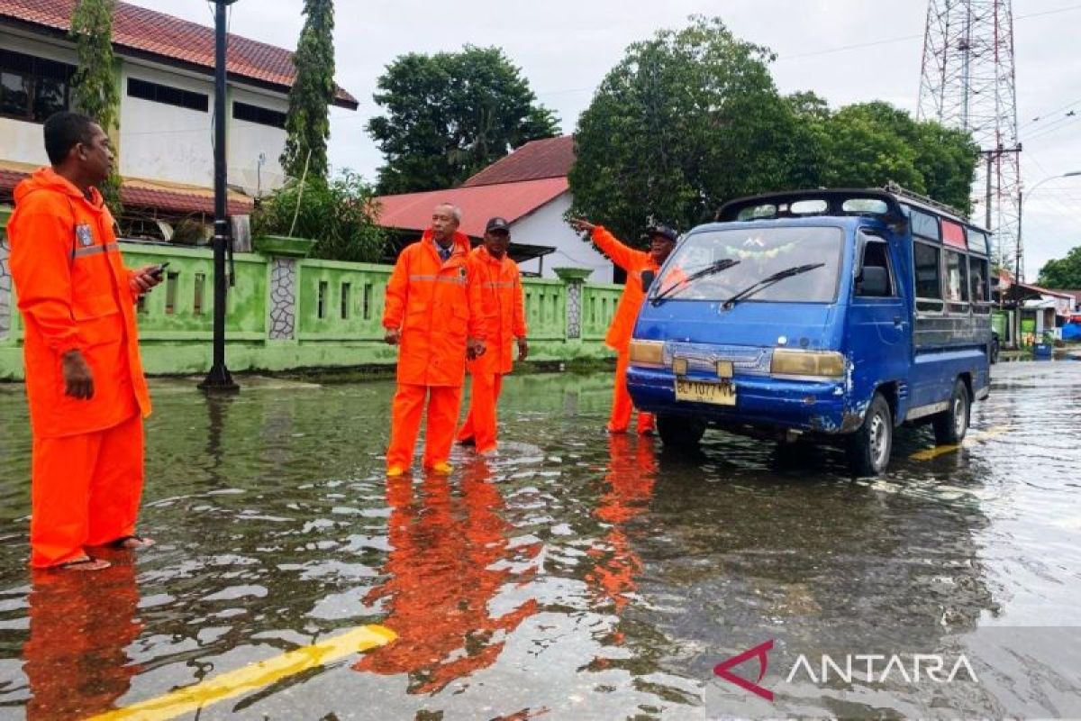 Dishub Aceh Barat kerahkan personel atasi gangguan banjir ke arena PON Aceh-Sumut