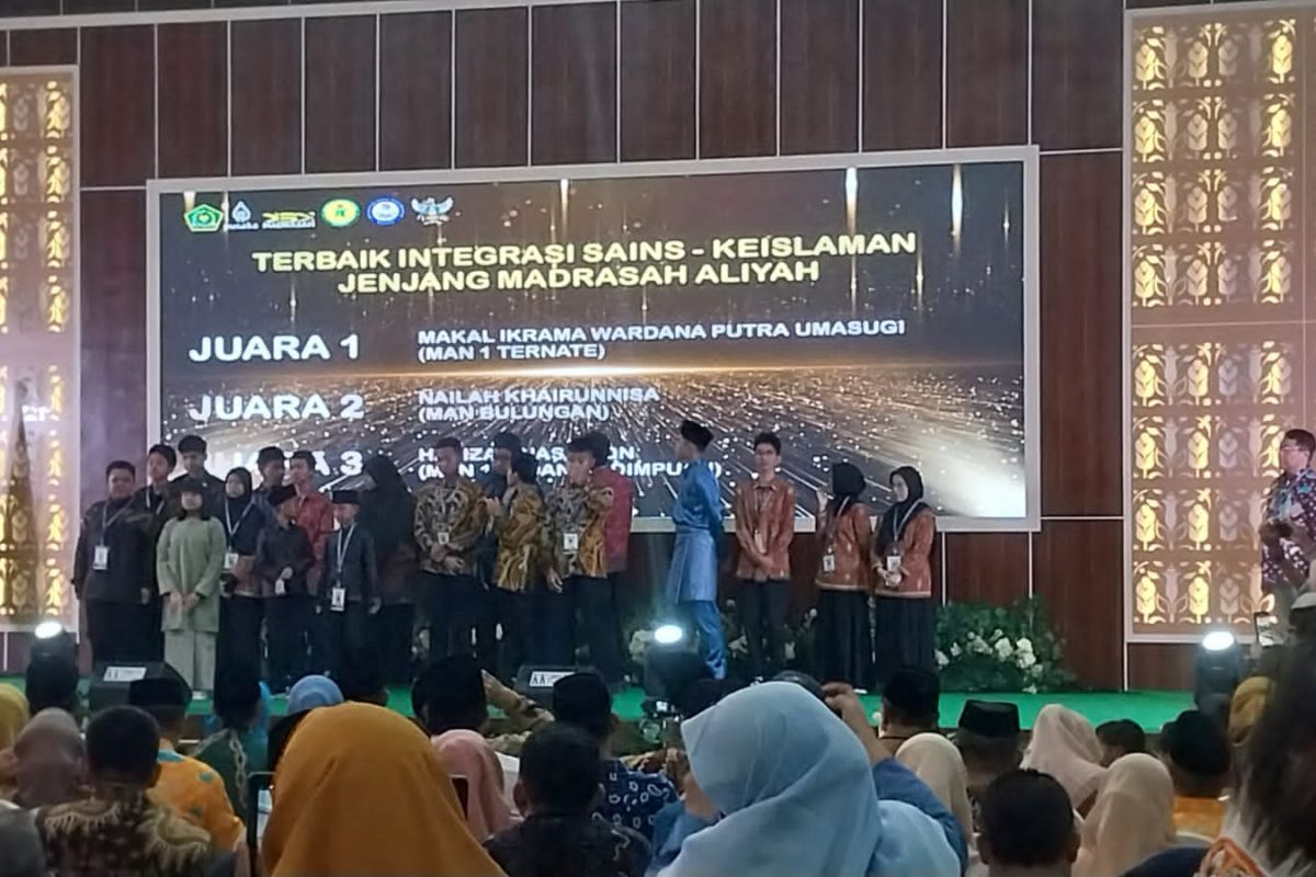 Kompetisi  Sains Madrasah 2024 dipusatkan di Ternate ditutup