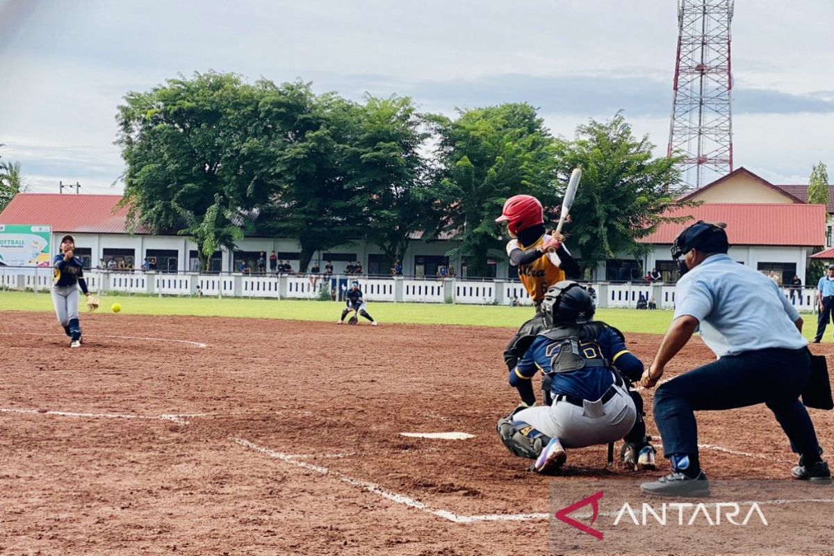 Sofbol Sultra melaju ke final usai kandaskan Jabar 8-0