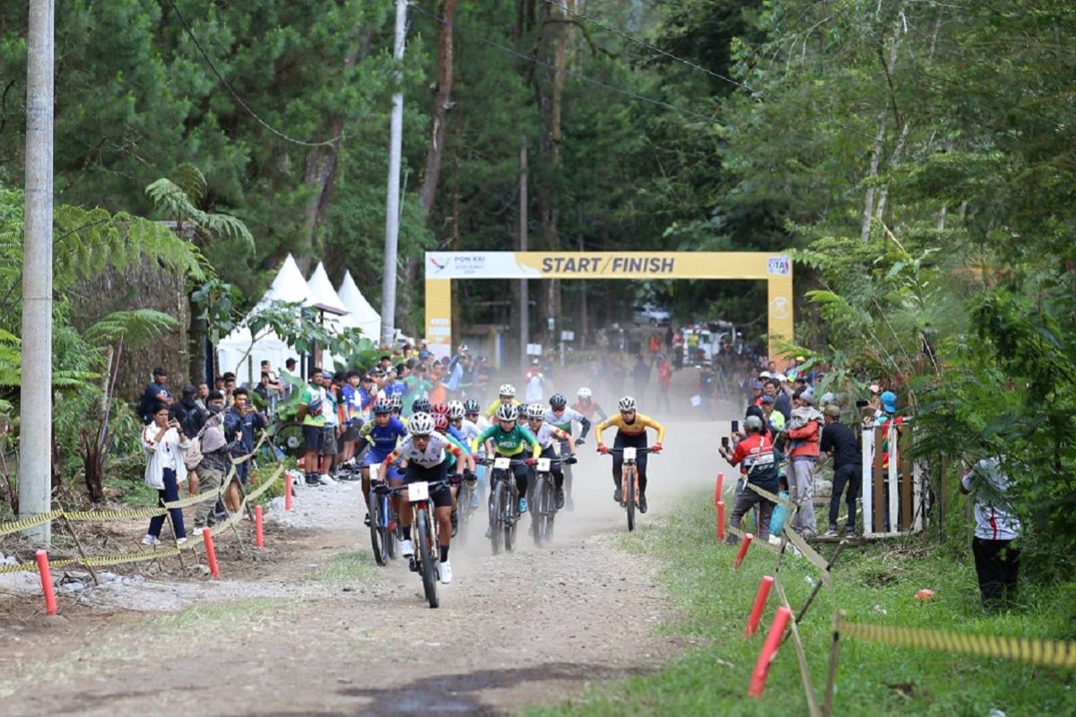 Balap Sepeda - Jatim borong dua emas, Bali raih emas pertama di MTB