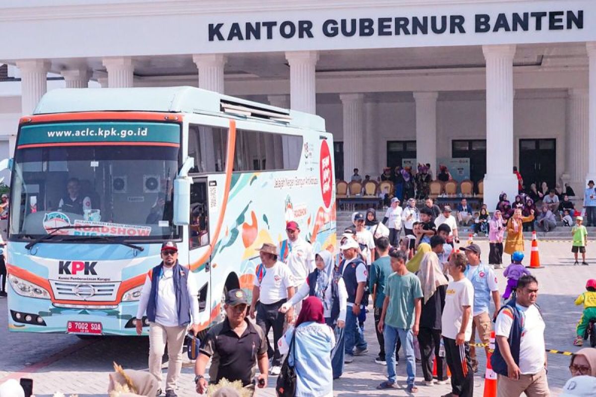 Gubernur Banten apresiasi partisipasi masyarakat tinggi di Bus KPK