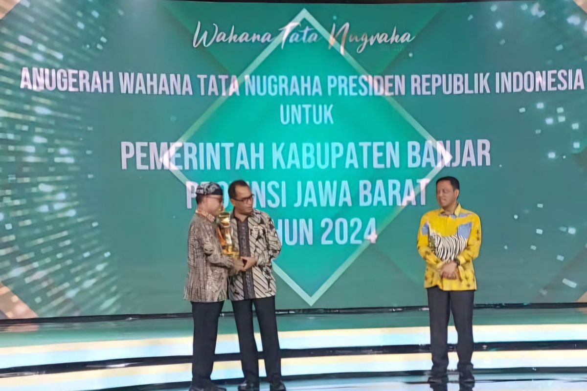 Banyuwangi raih penghargaan Hub Award dan WTN 2024 Kemenhub