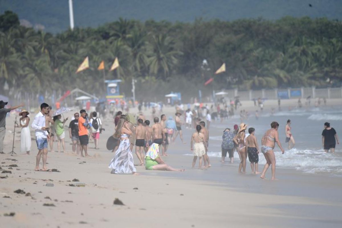 Tempat wisata di Sanya China dibuka usai dihantam topan super Yagi