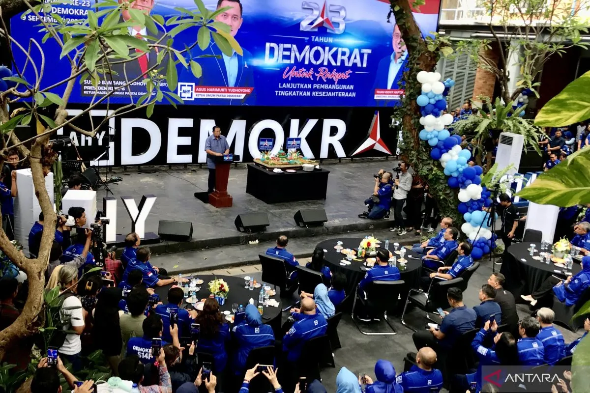 SBY ingatkan negara akan mengalami kekacauan jika ada banyak "matahari"