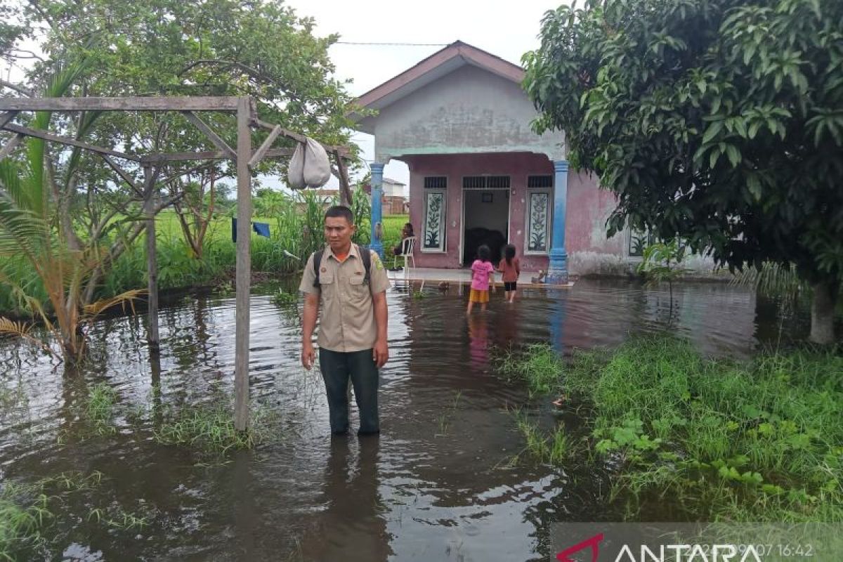 Banjir di Medan surut setelah sejumlah pintu air dibuka