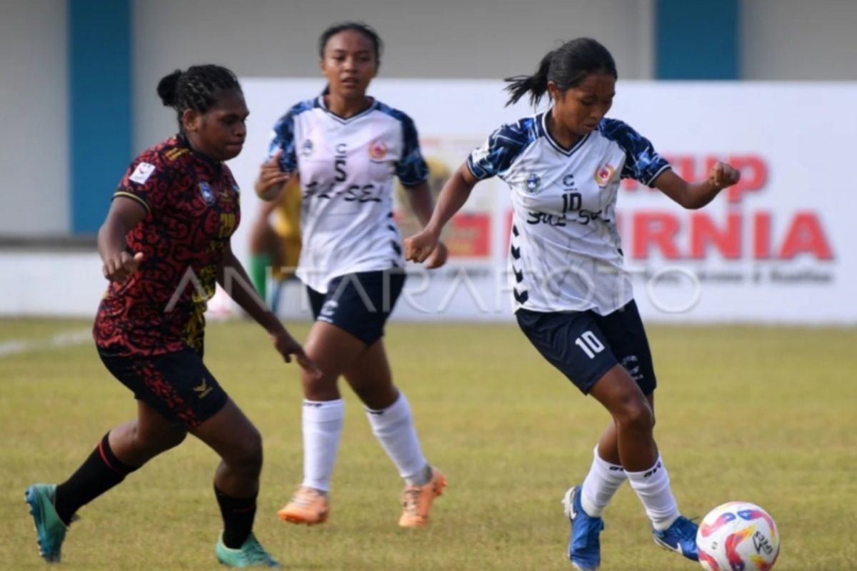 Tim sepak bola putri Sulsel bungkam Papua 4-3