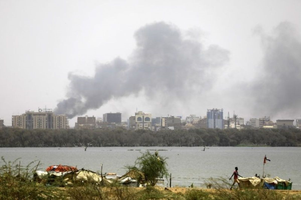 Penembakan artileri RSF tewaskan sedikitnya 21 warga sipil di Sudan tengah