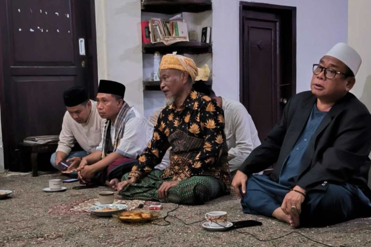 TGH Maarif Makmun Tegaskan Dukungan ke Pasangan Zul-Uhel di Pilgub NTB